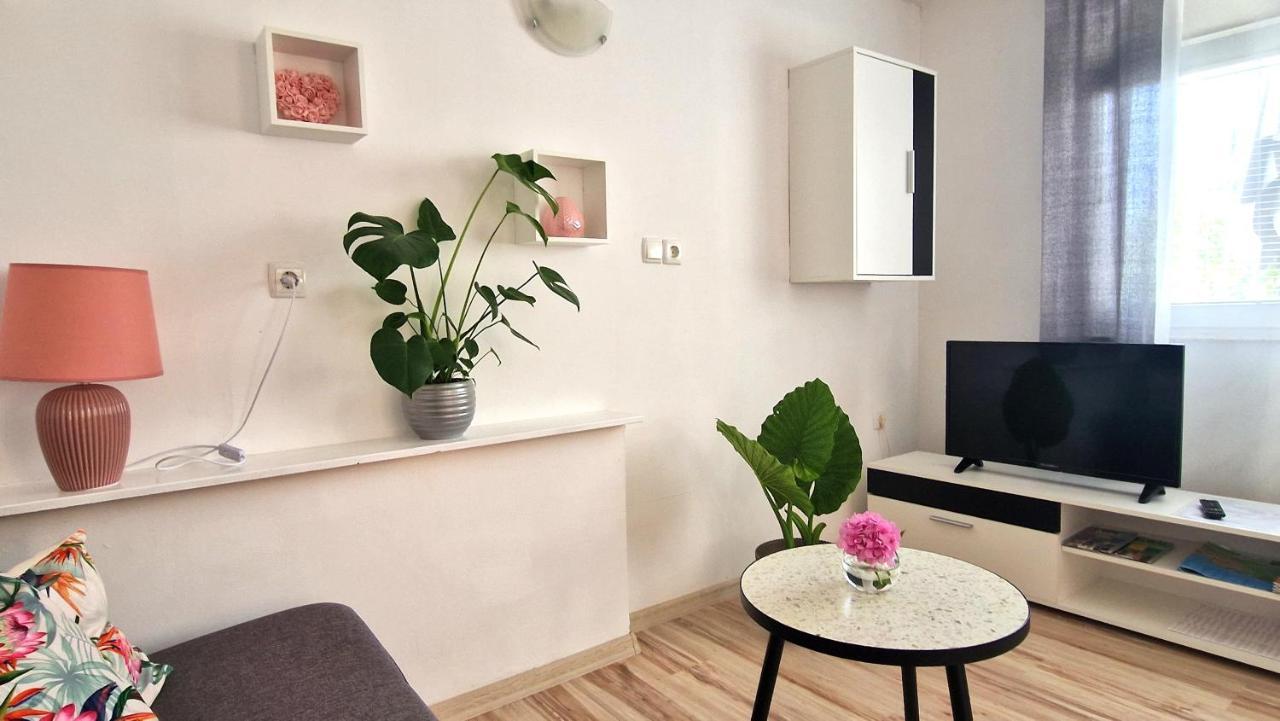 Jagoda Appartement *